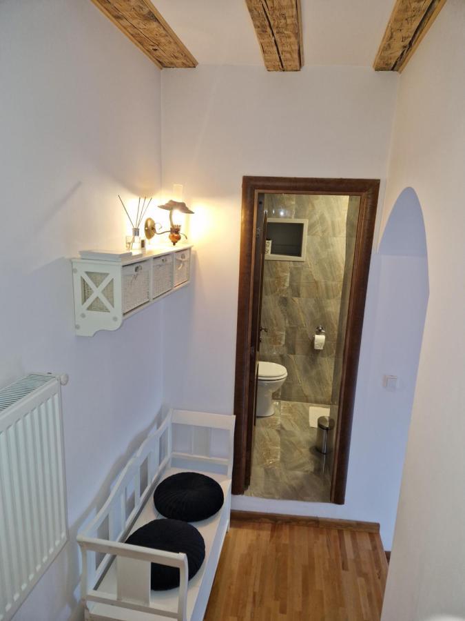 Appartement Evelyn'S Place à Braşov Extérieur photo
